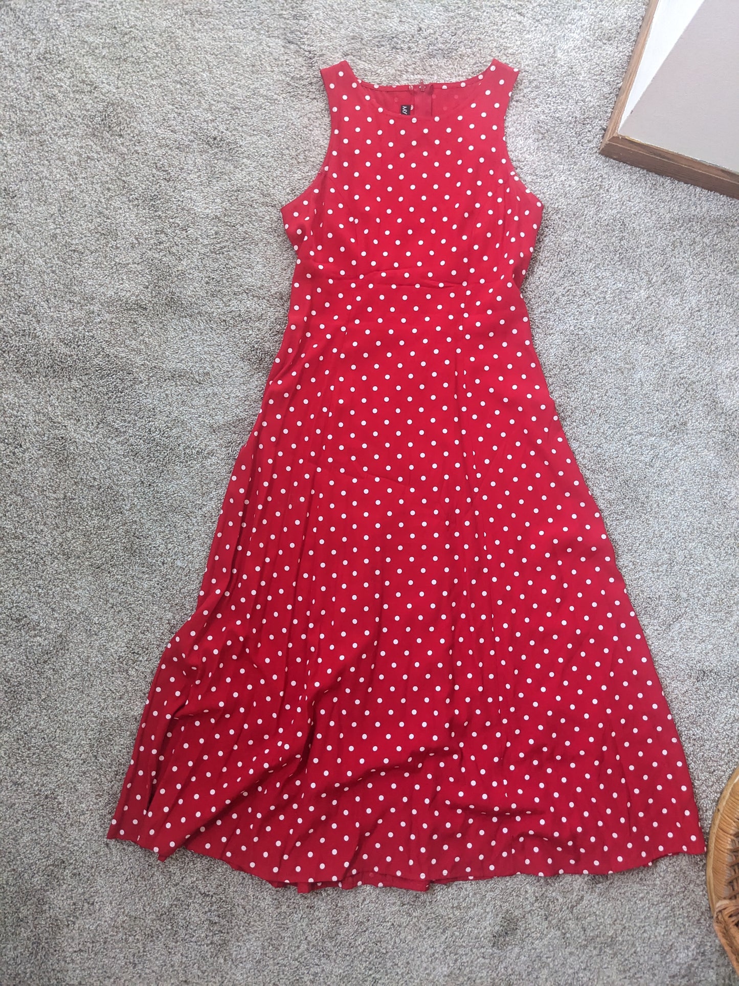 1970s red polka dot dress