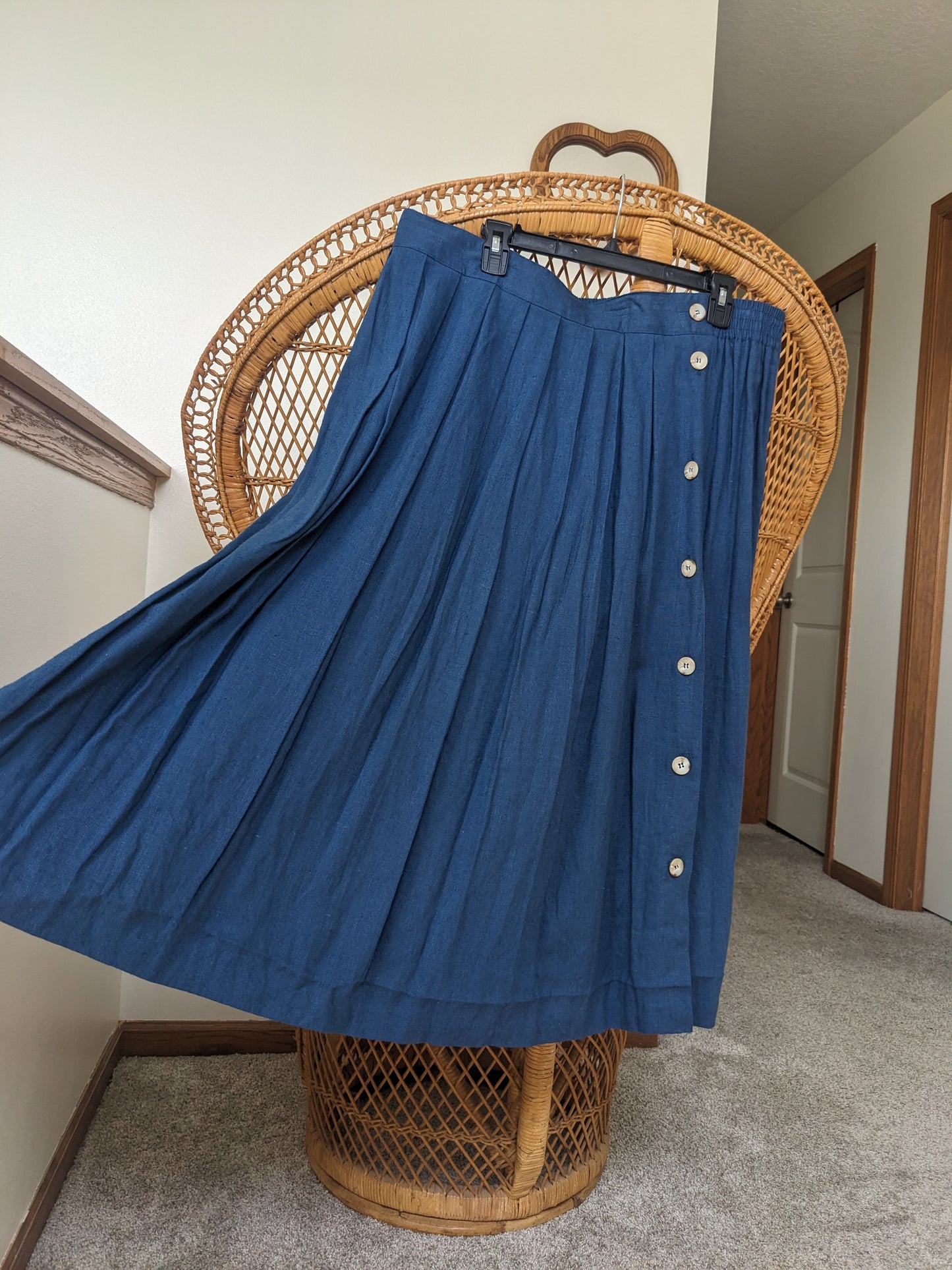 1980s pleated side button skirt