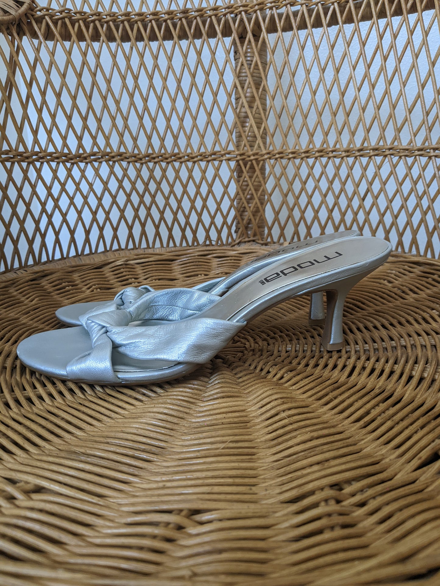 Y2k sliver sandal heels