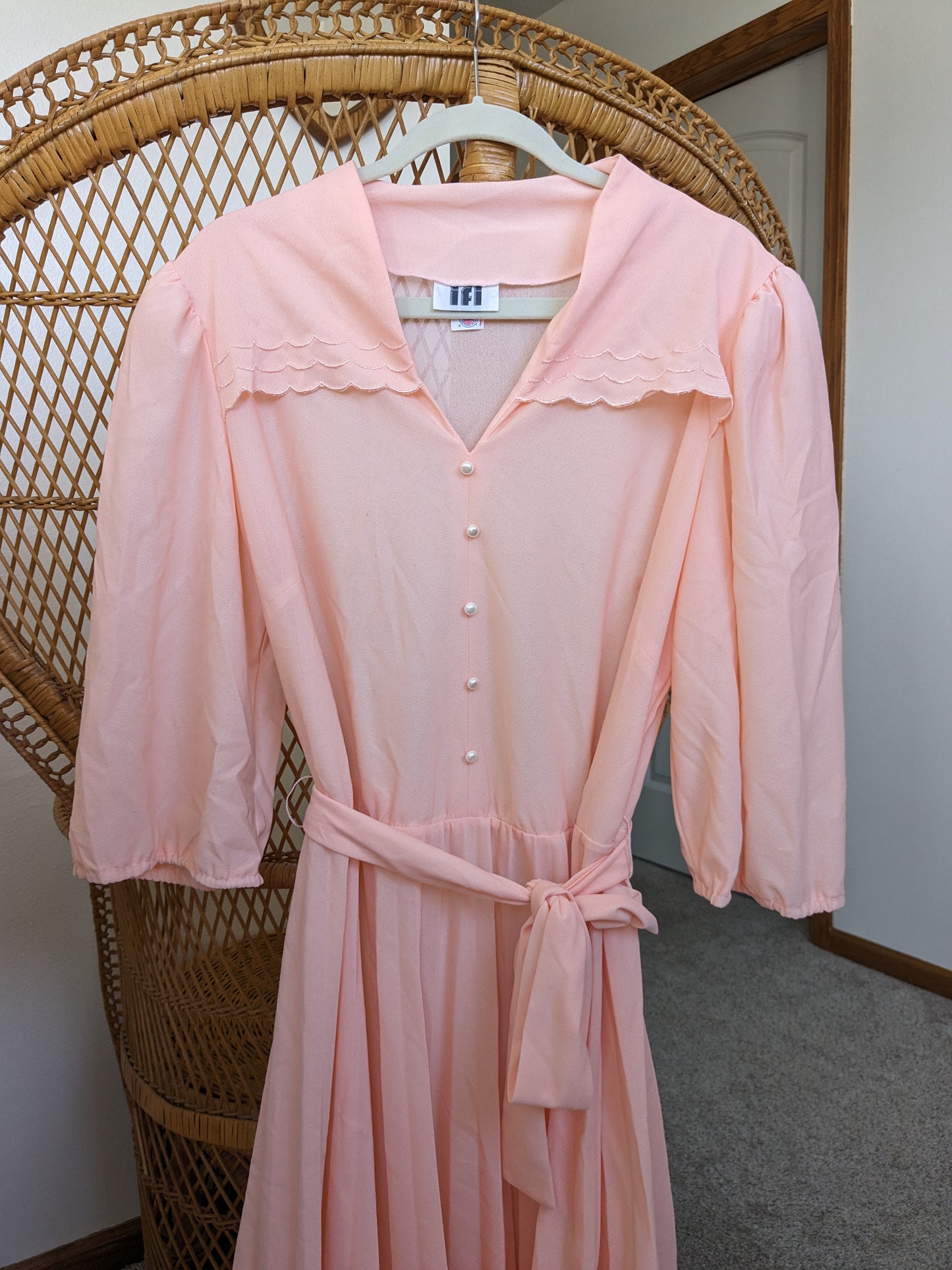 1970s peach dress