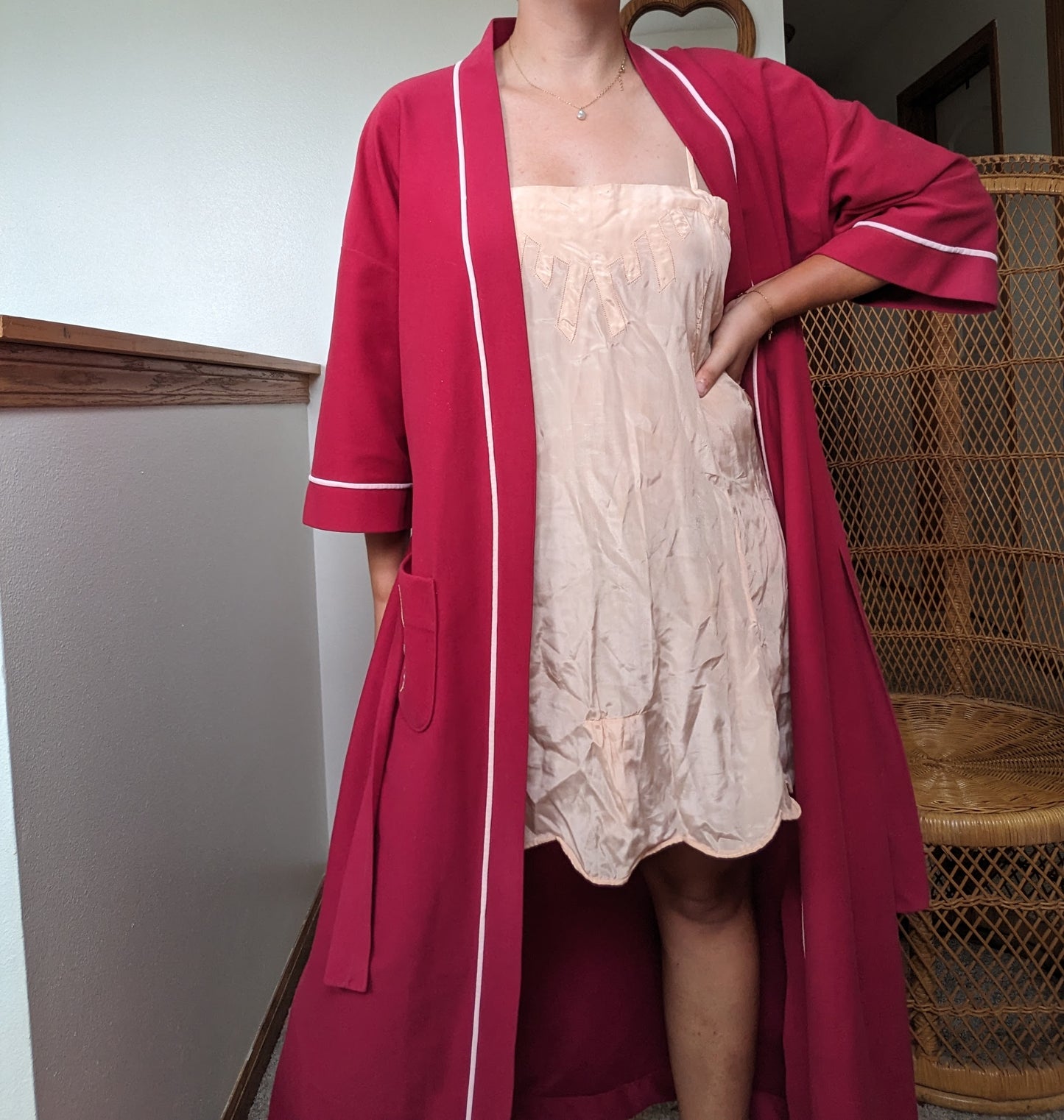 1960s fuchsia robe