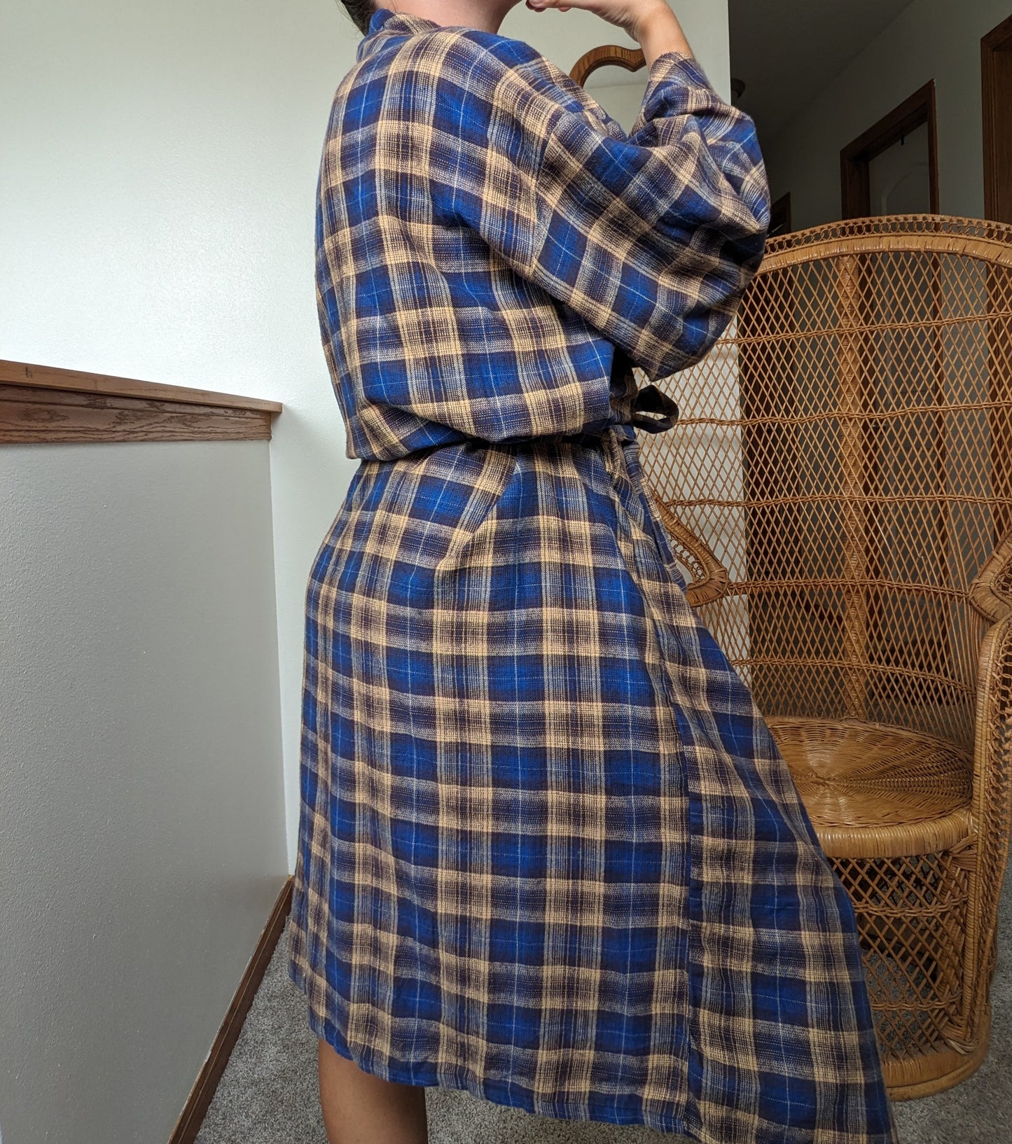 1990s flannel robe