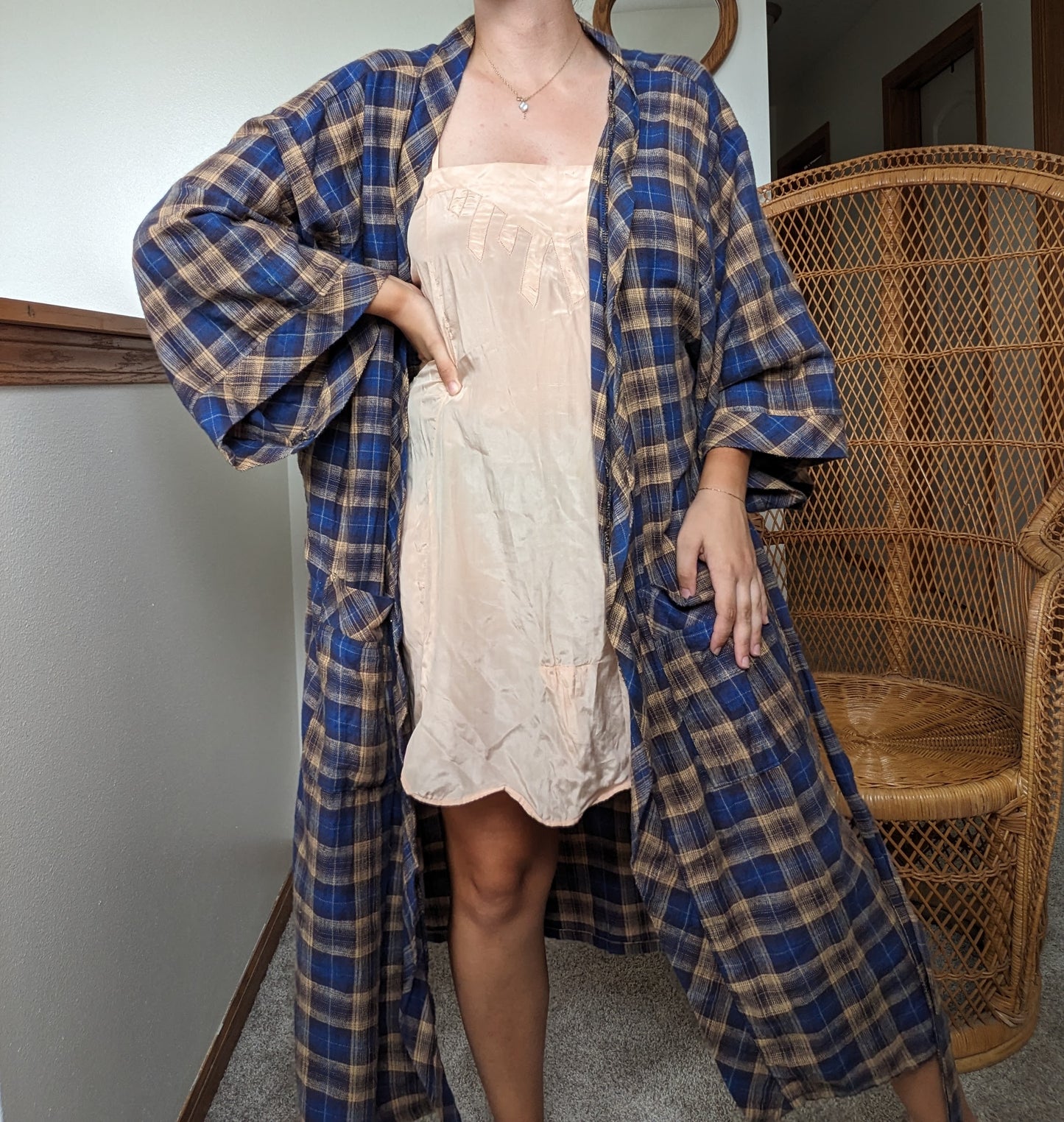 1990s flannel robe