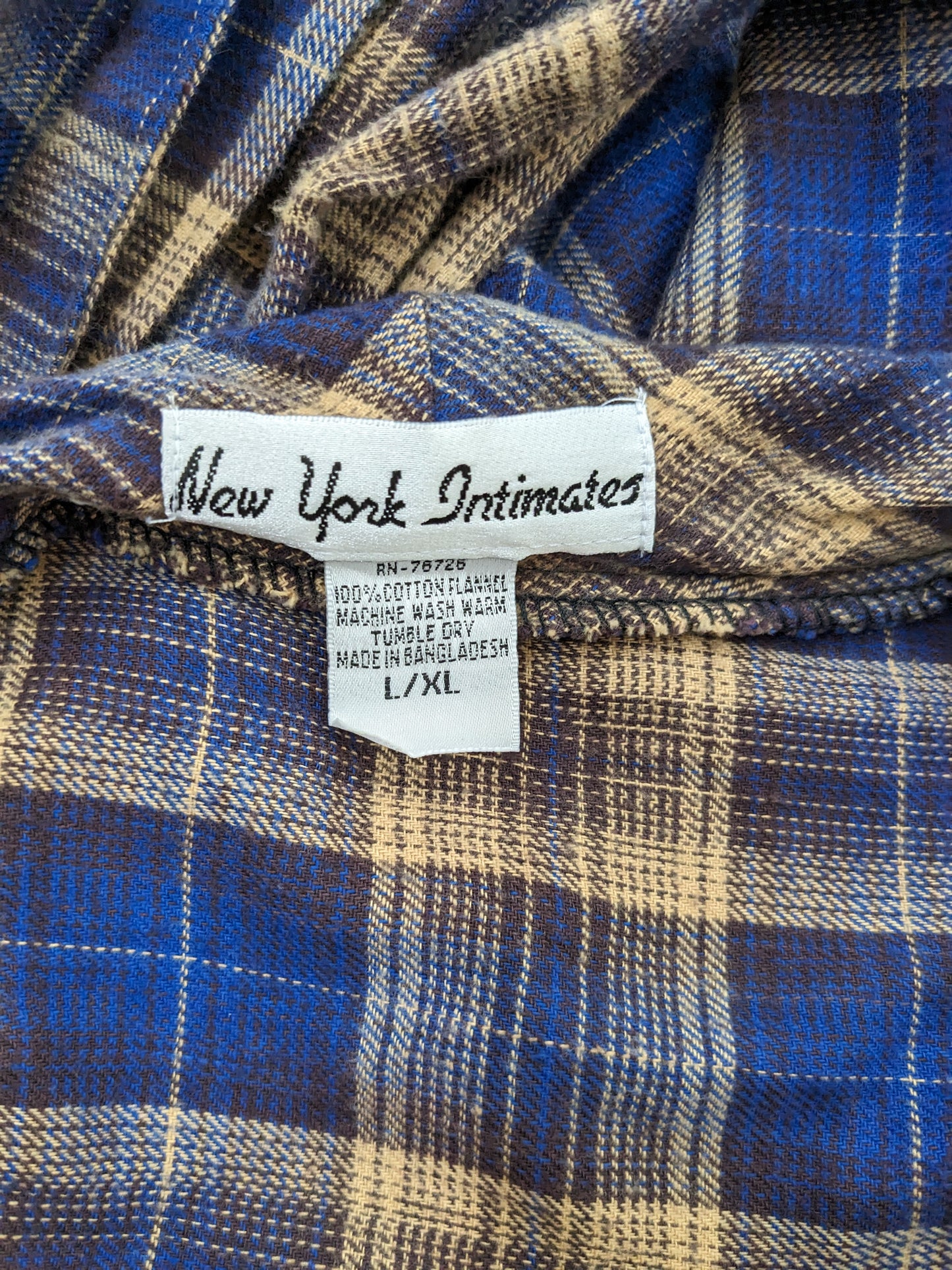 1990s flannel robe