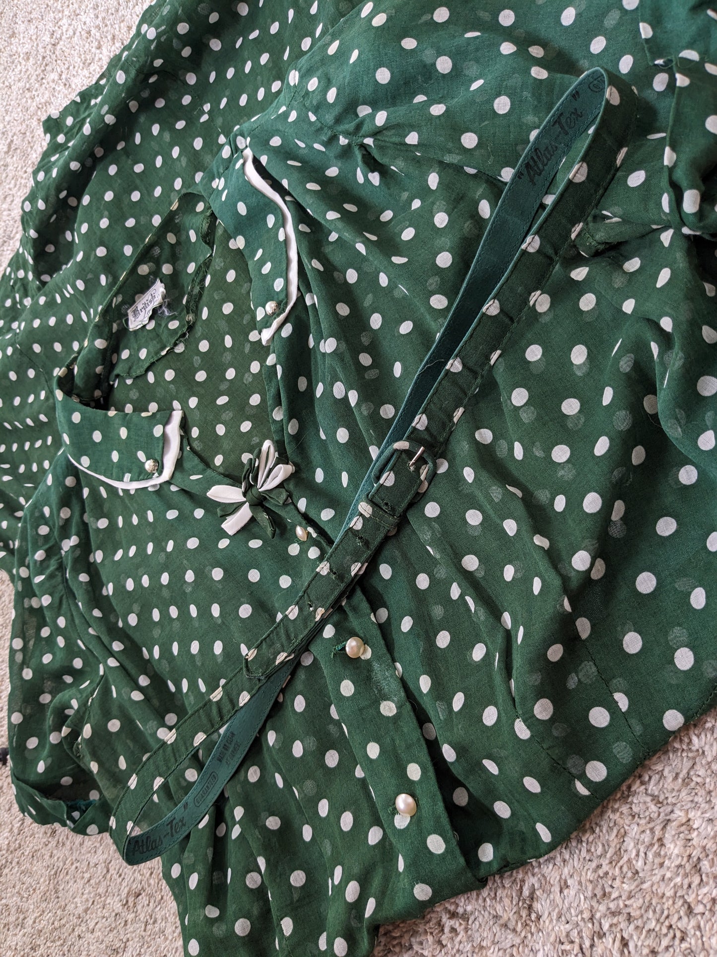 1940s green polka dot dress