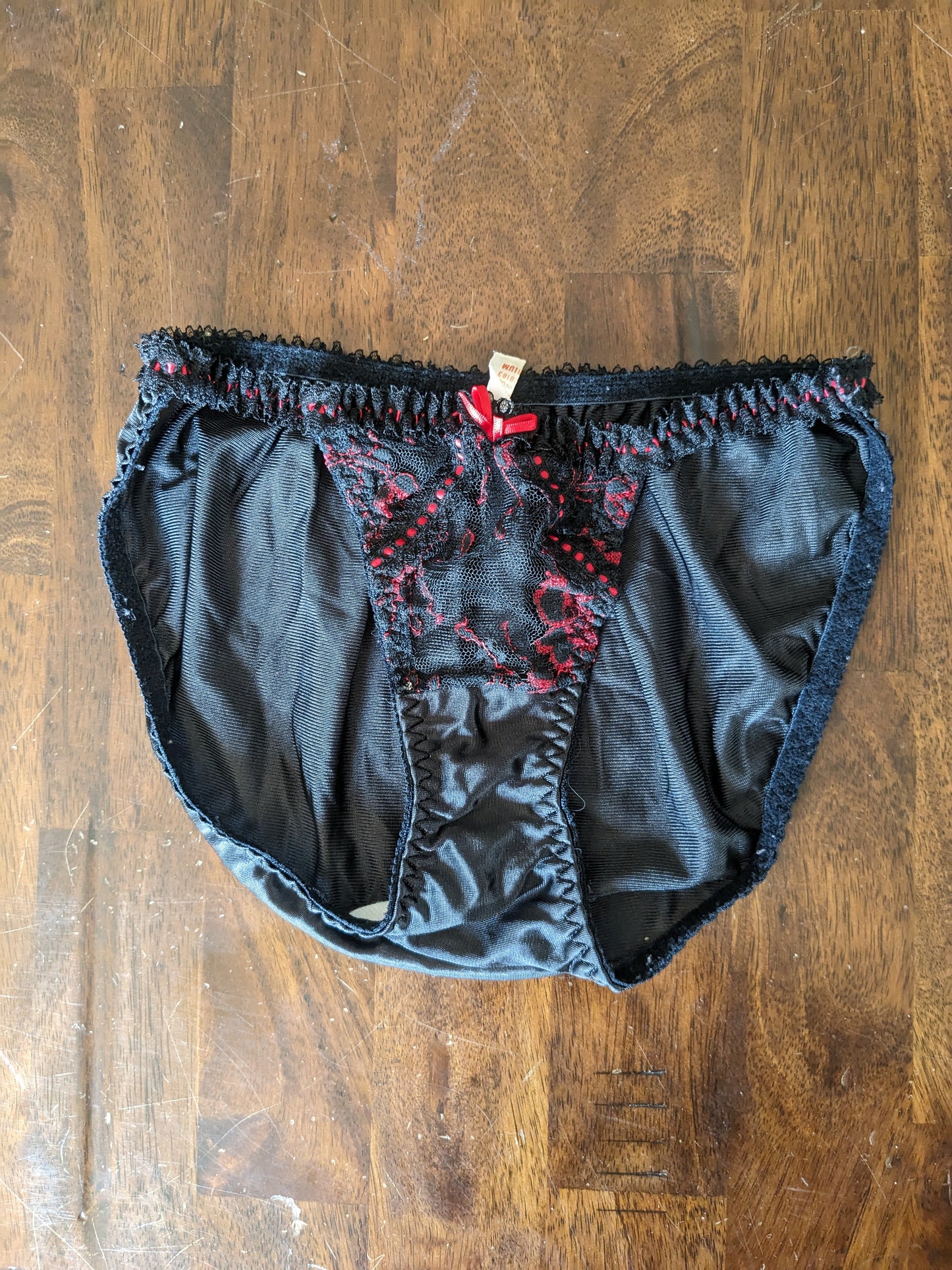 1980s panty & garter belt set