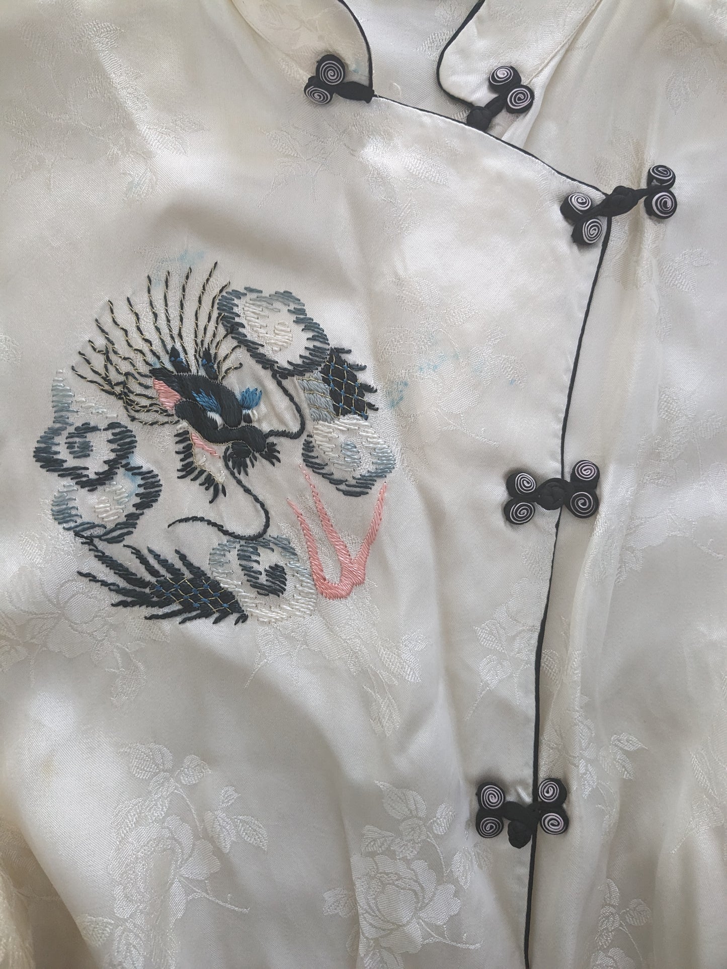 1970s embroidered dragon pajama top