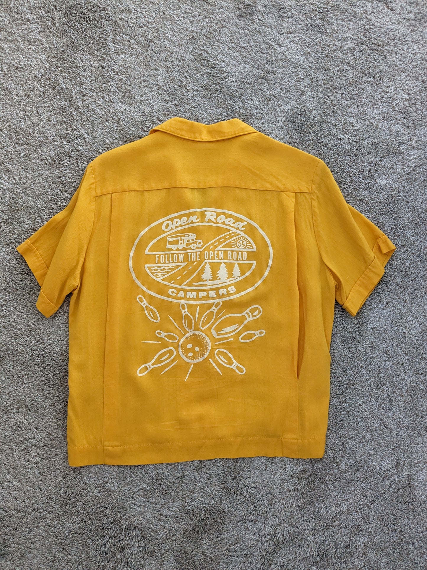 1950s goldenrod chain stitch bowling shirt