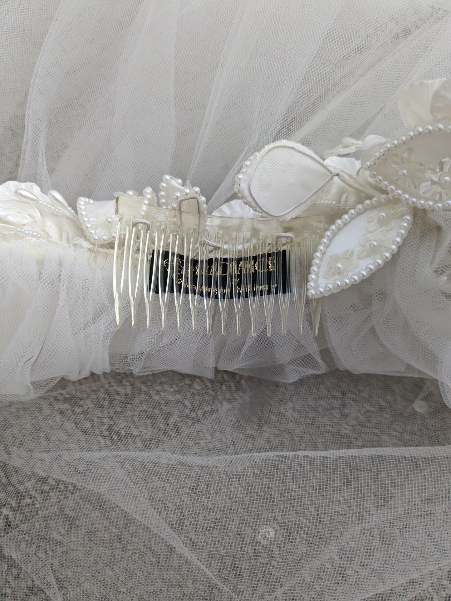 1980s flower and pearl wedding veil