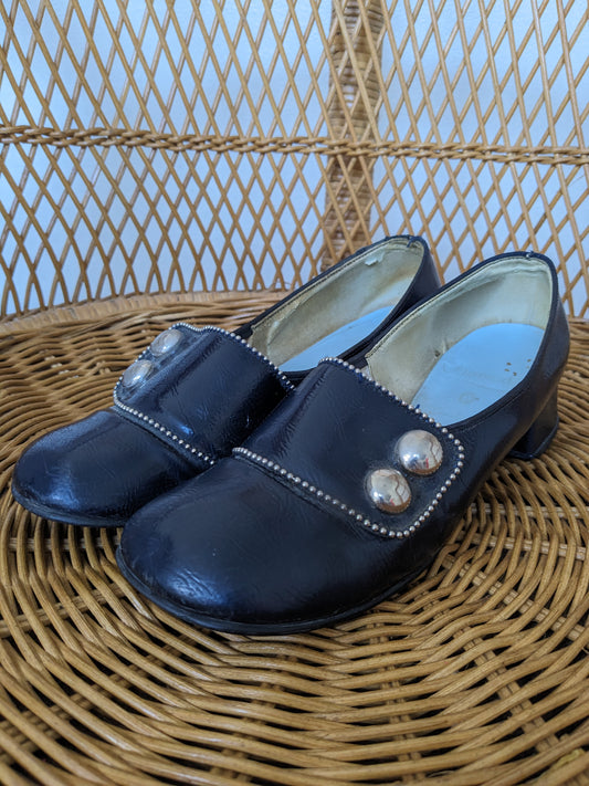 1960s navy mod shoes