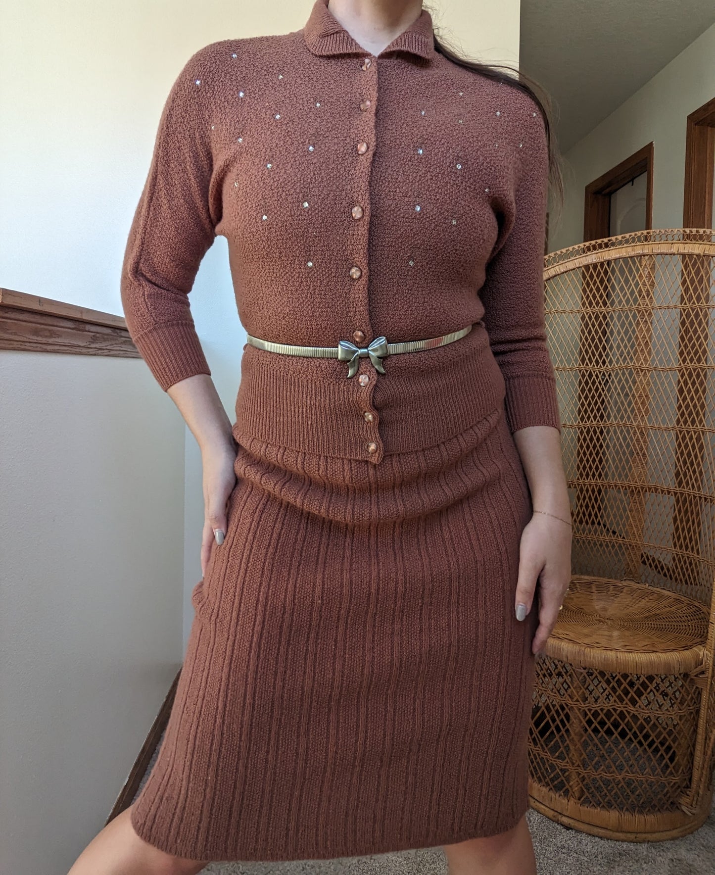 1940s cinnamon sweater set