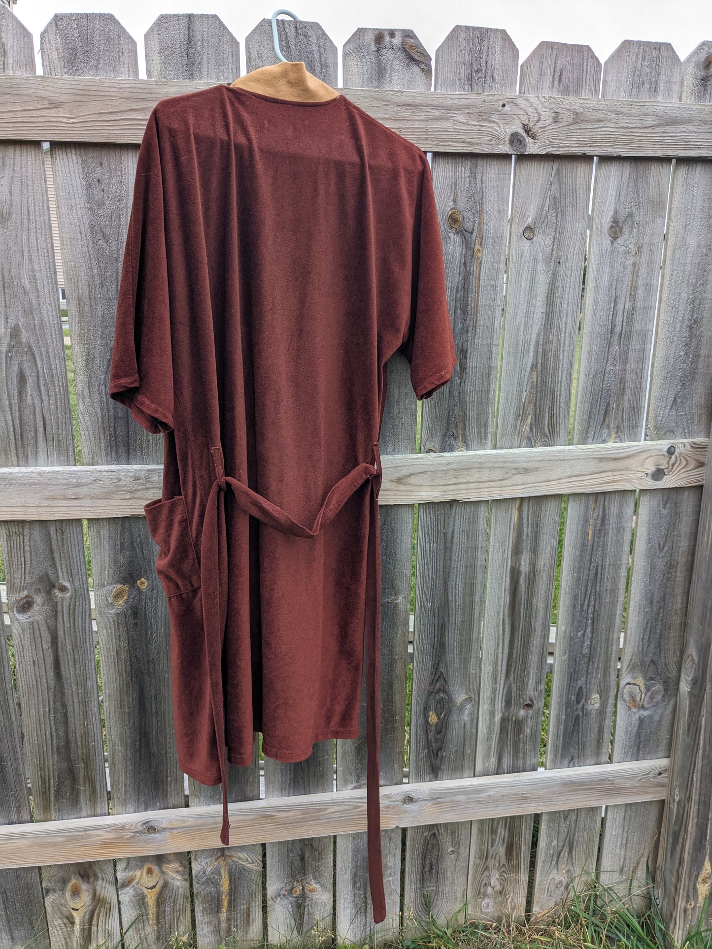 1970s velour robe