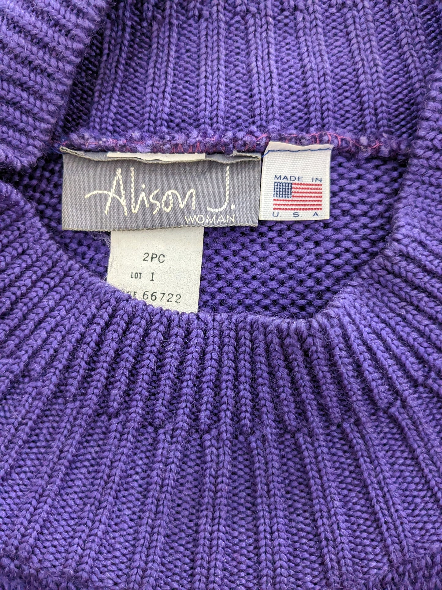 1980s eggplant sweater