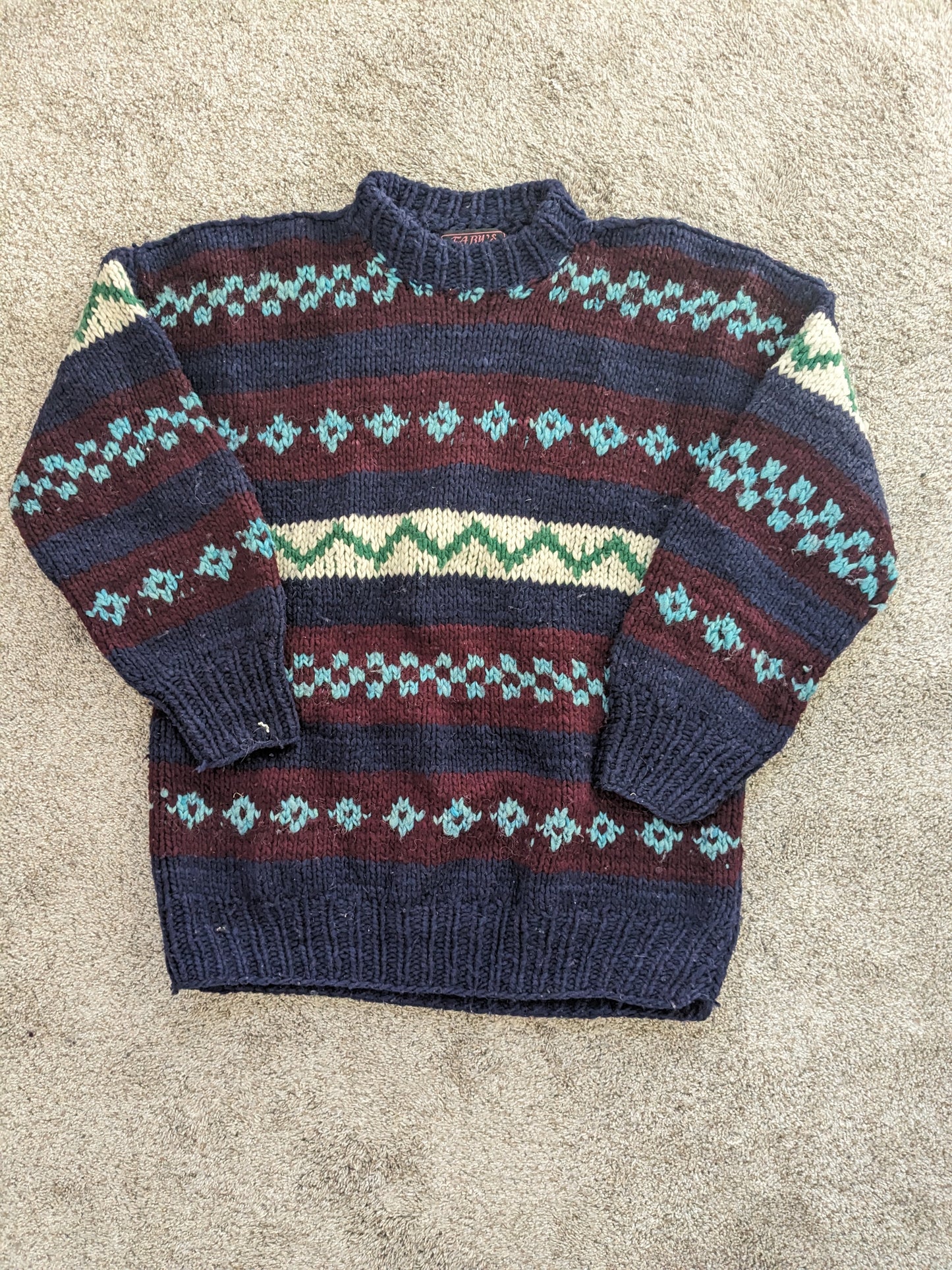 1990s Ecuadorian chunky sweater