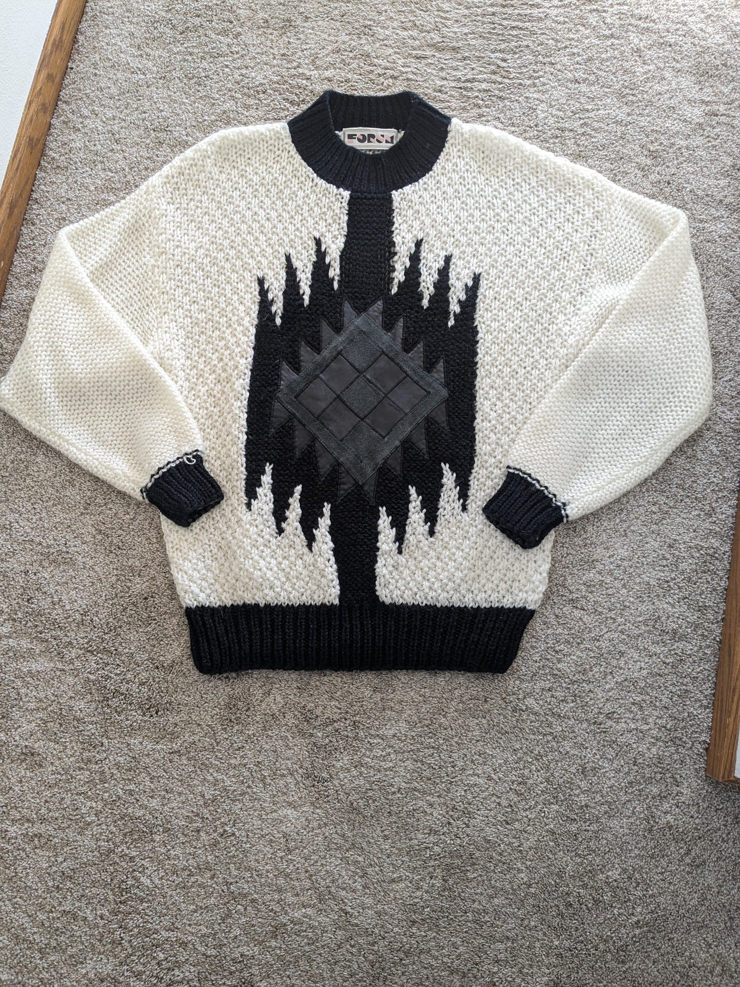 1980s graphic sweater