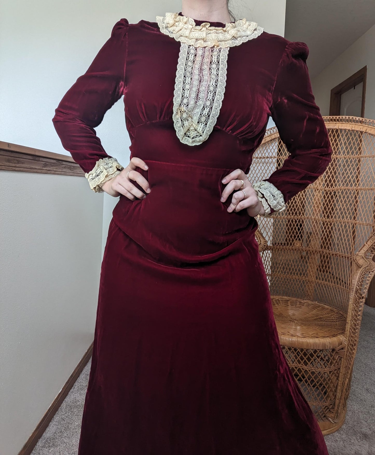 1930s velvet & lace dress