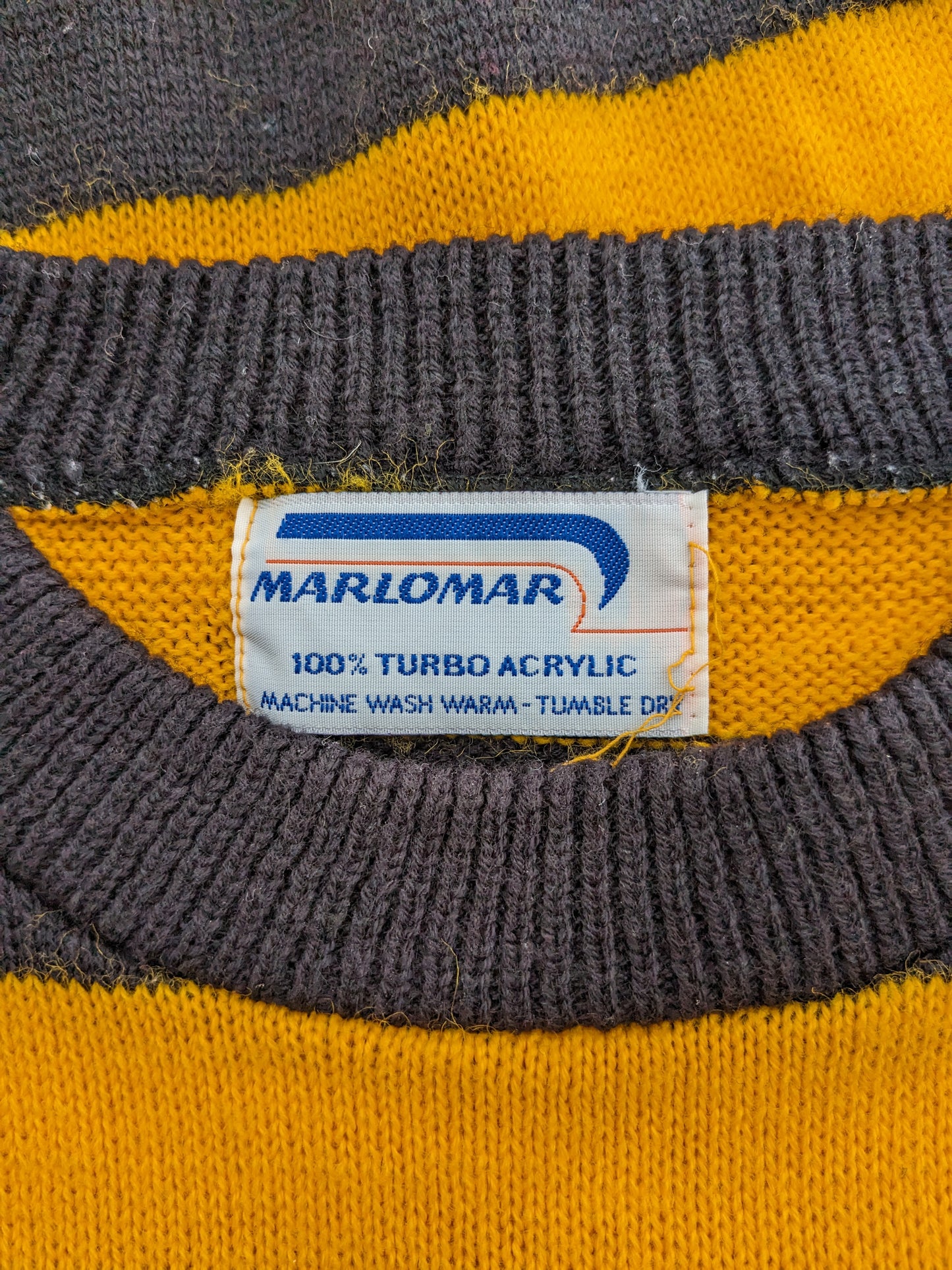 1960s bumblebee striped sweater