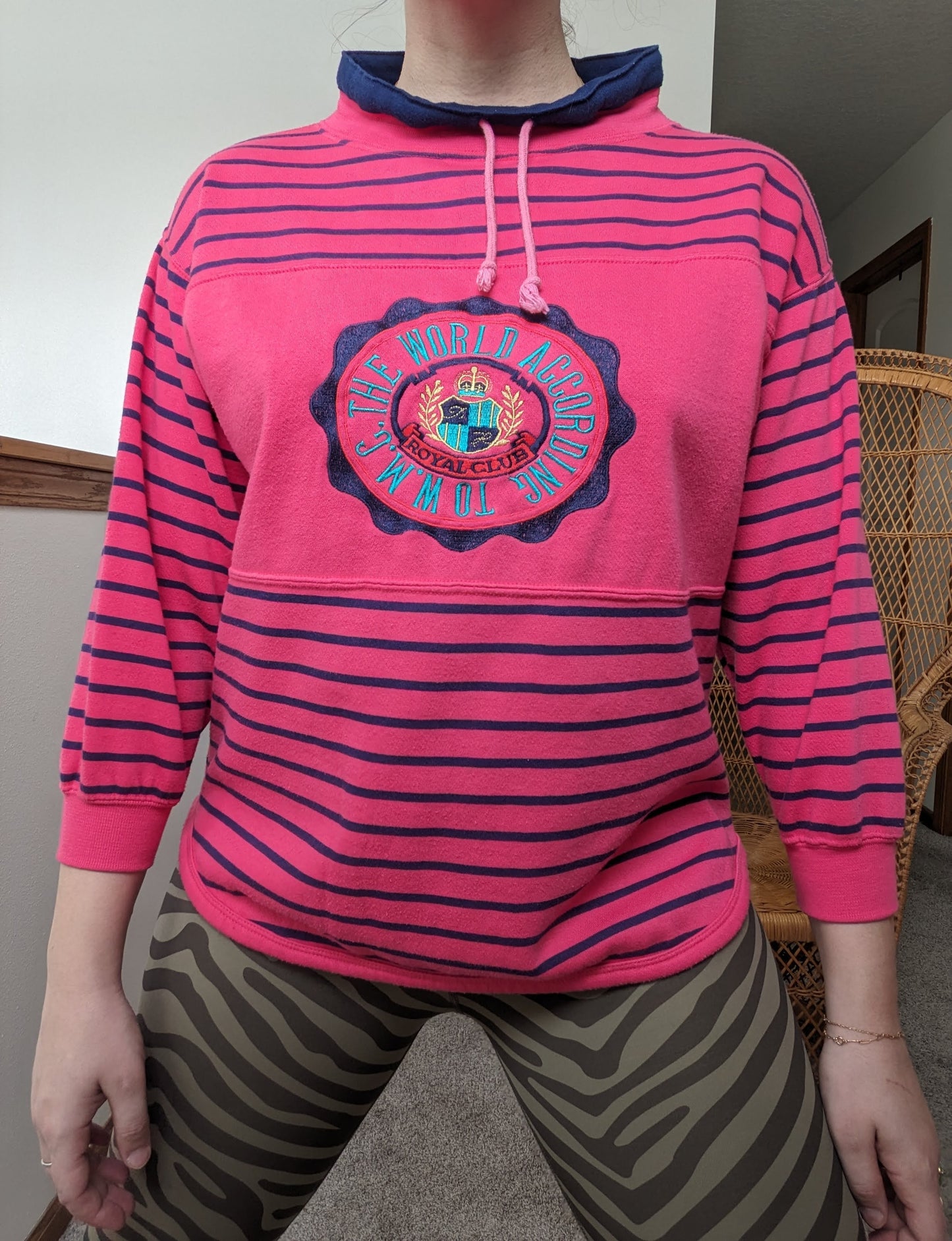 1990s pink striped sweatshirt