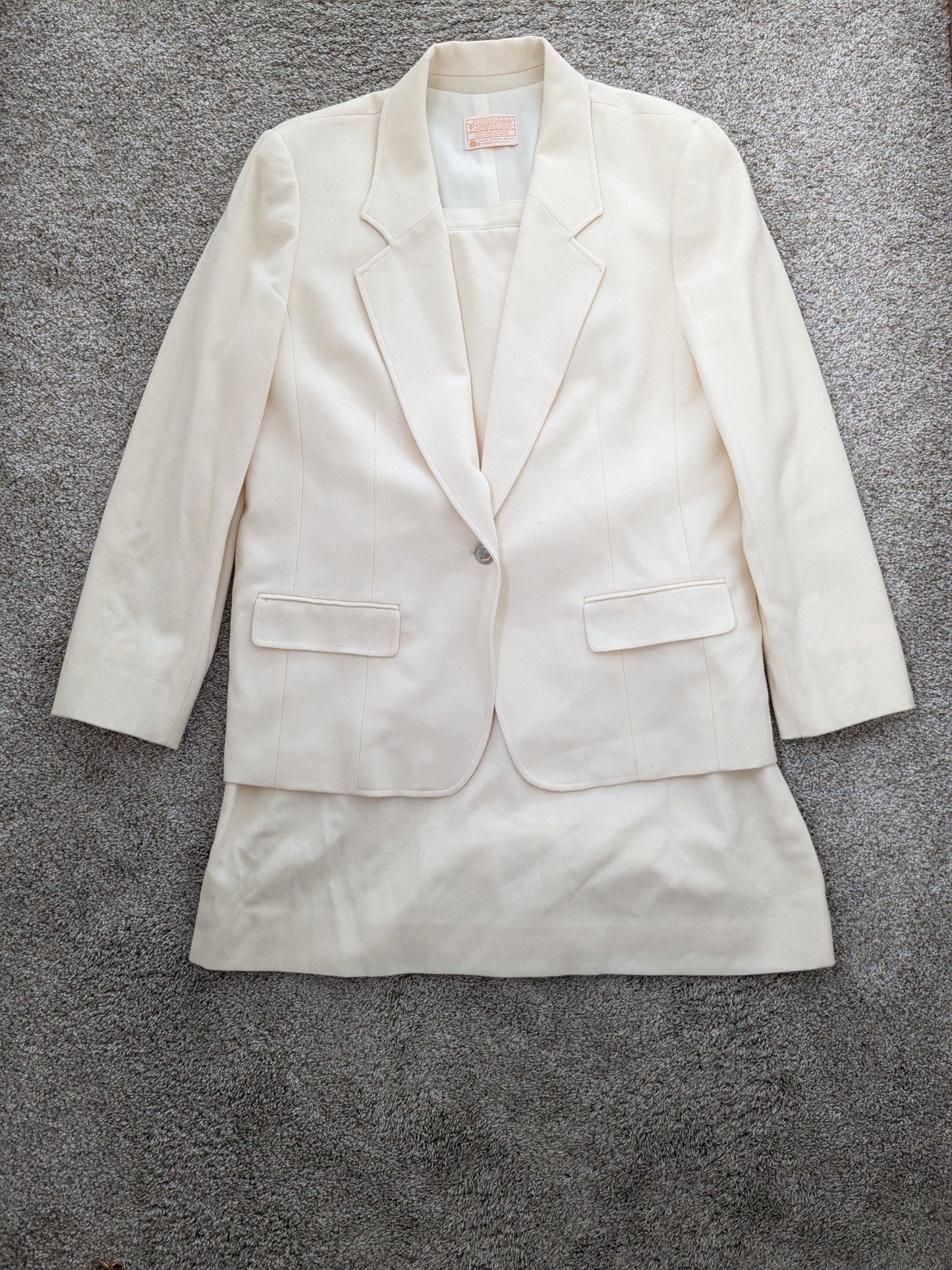 1970s Pendleton cream wool suit