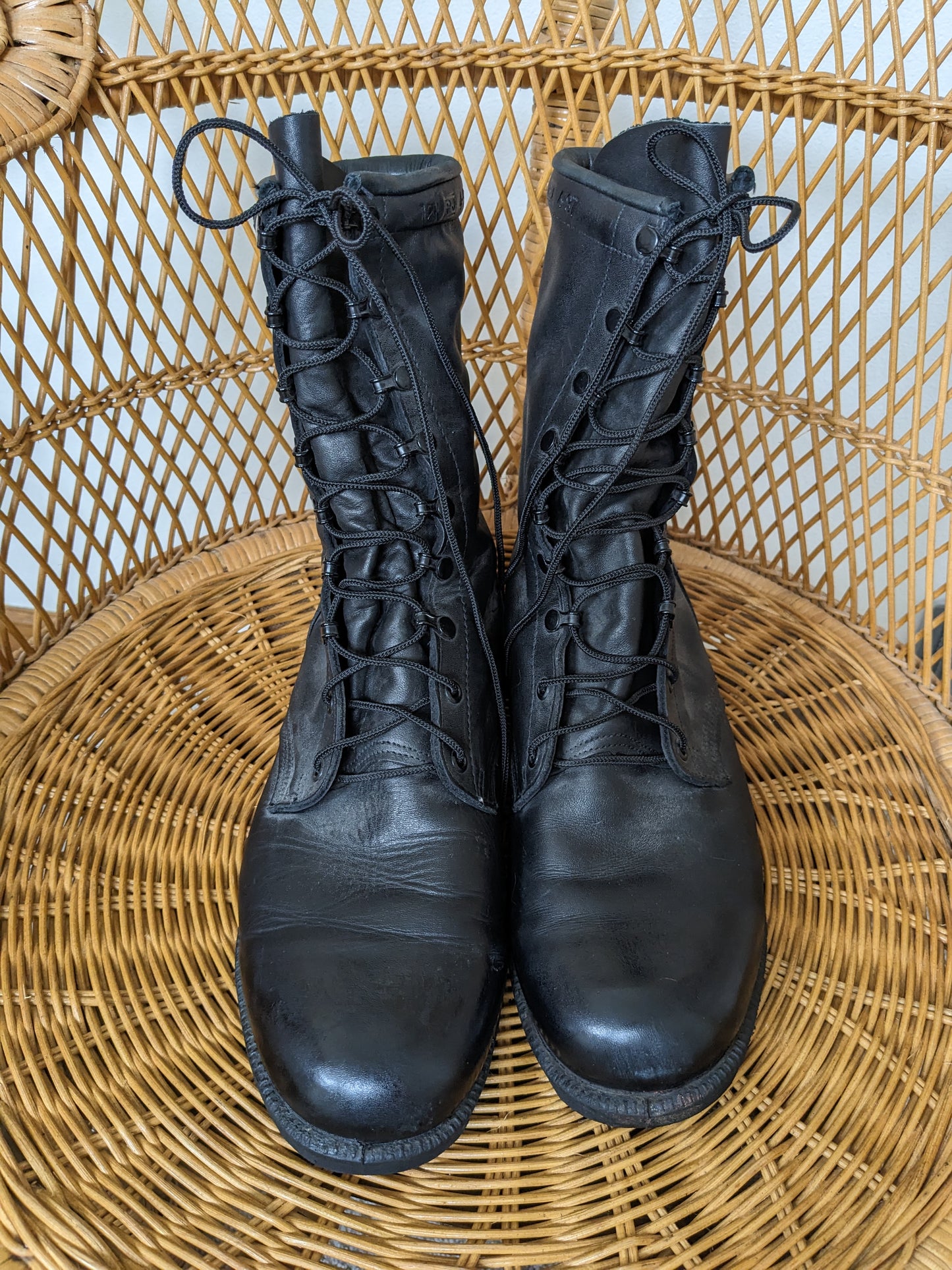 1990s military boots