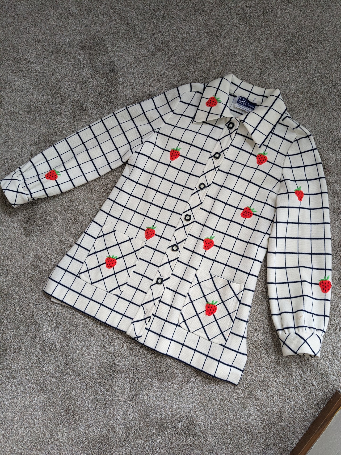 1960s strawberry cardigan