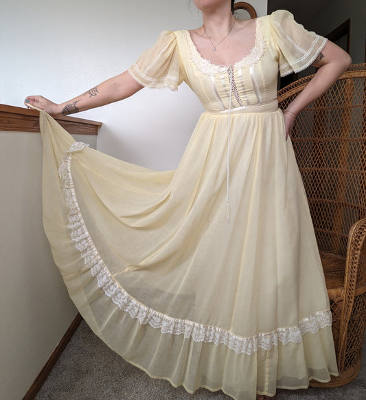 1970s pastel yellow prairie dress