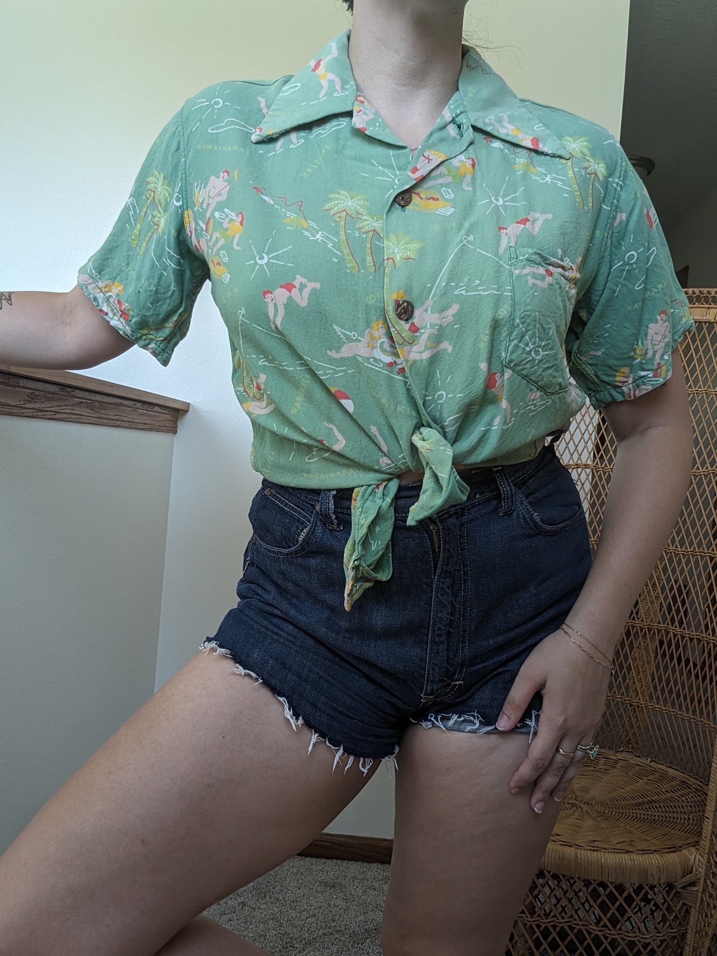 1950s Hawaiian shirt