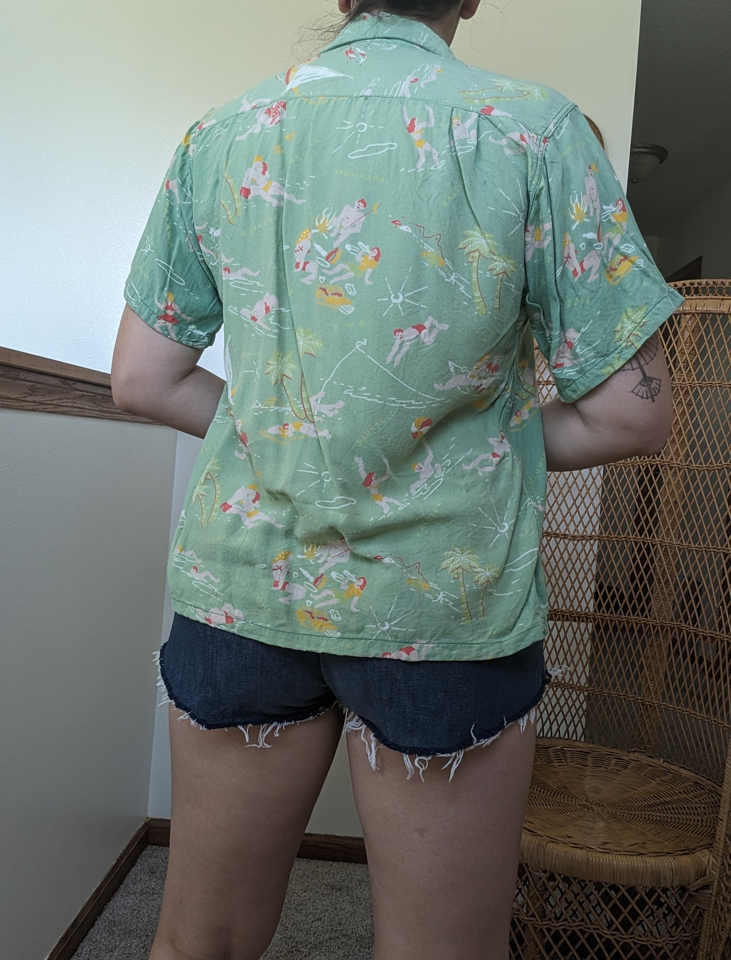 1950s Hawaiian shirt