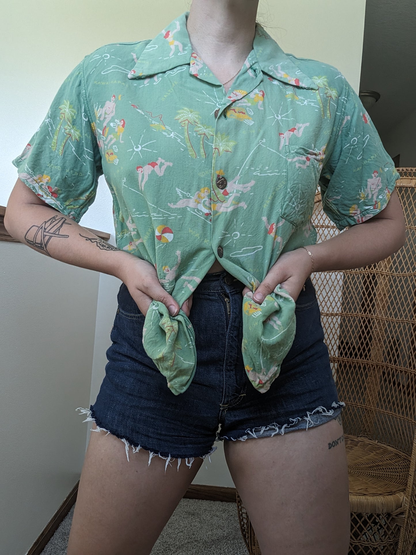 1950s Hawaiian shirt