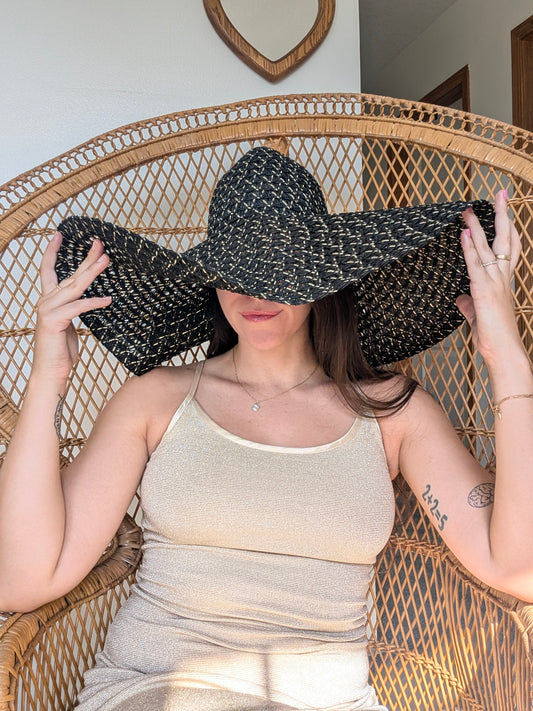 Modern over-sized sun hat