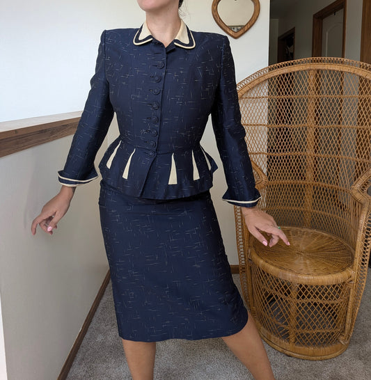 Rare 1940s Lilli Ann skirt suit