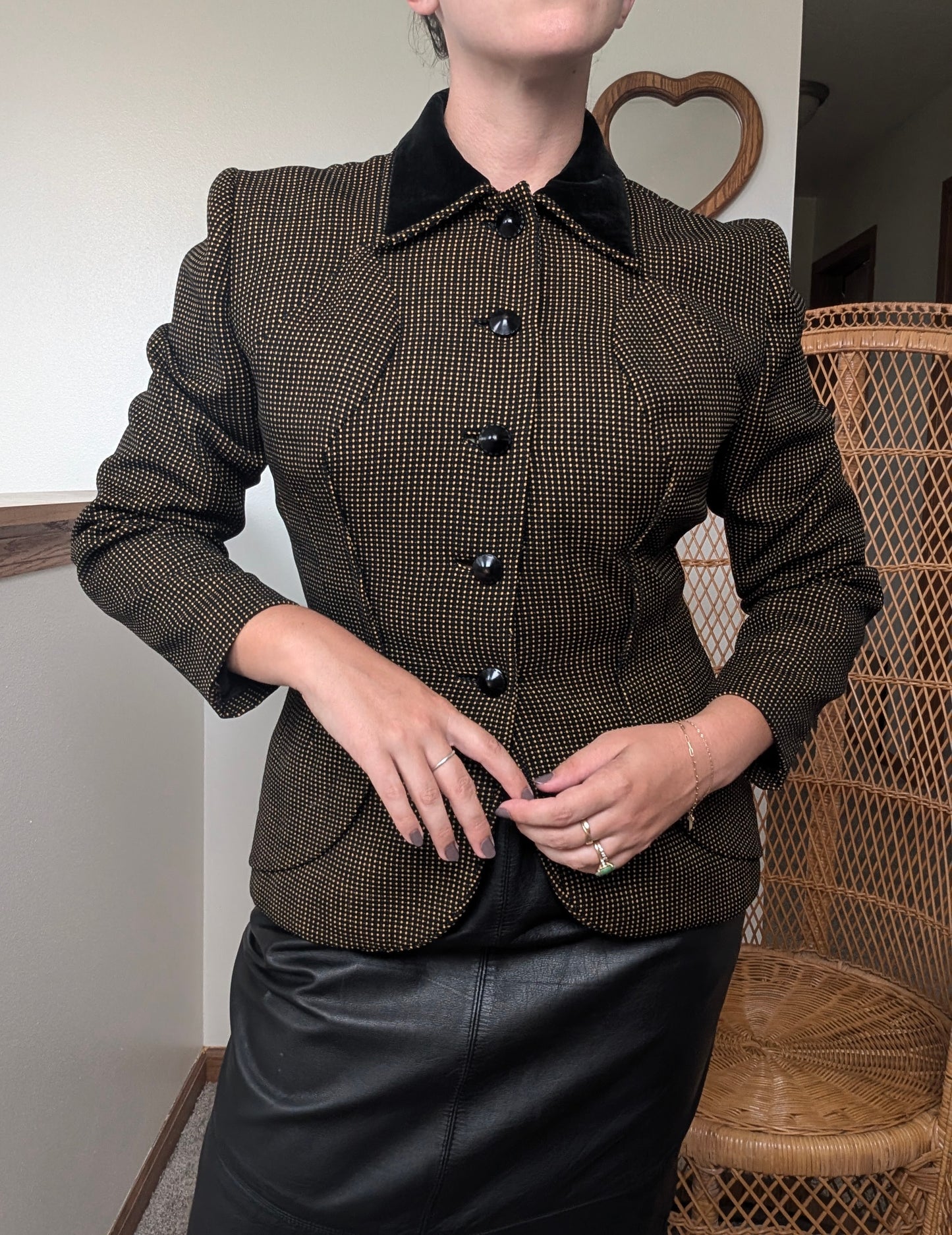 1940s black & gold blazer