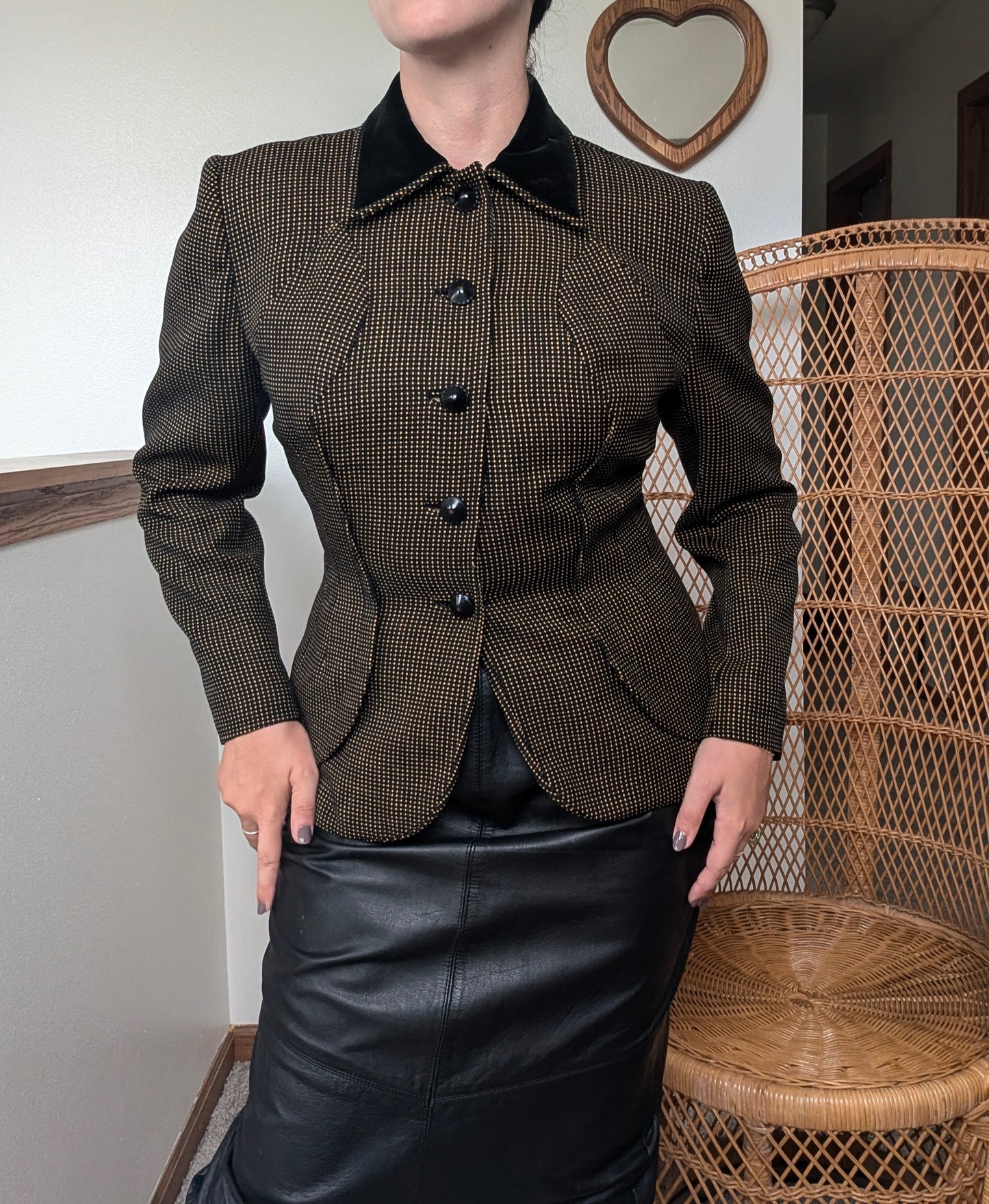 1940s black & gold blazer