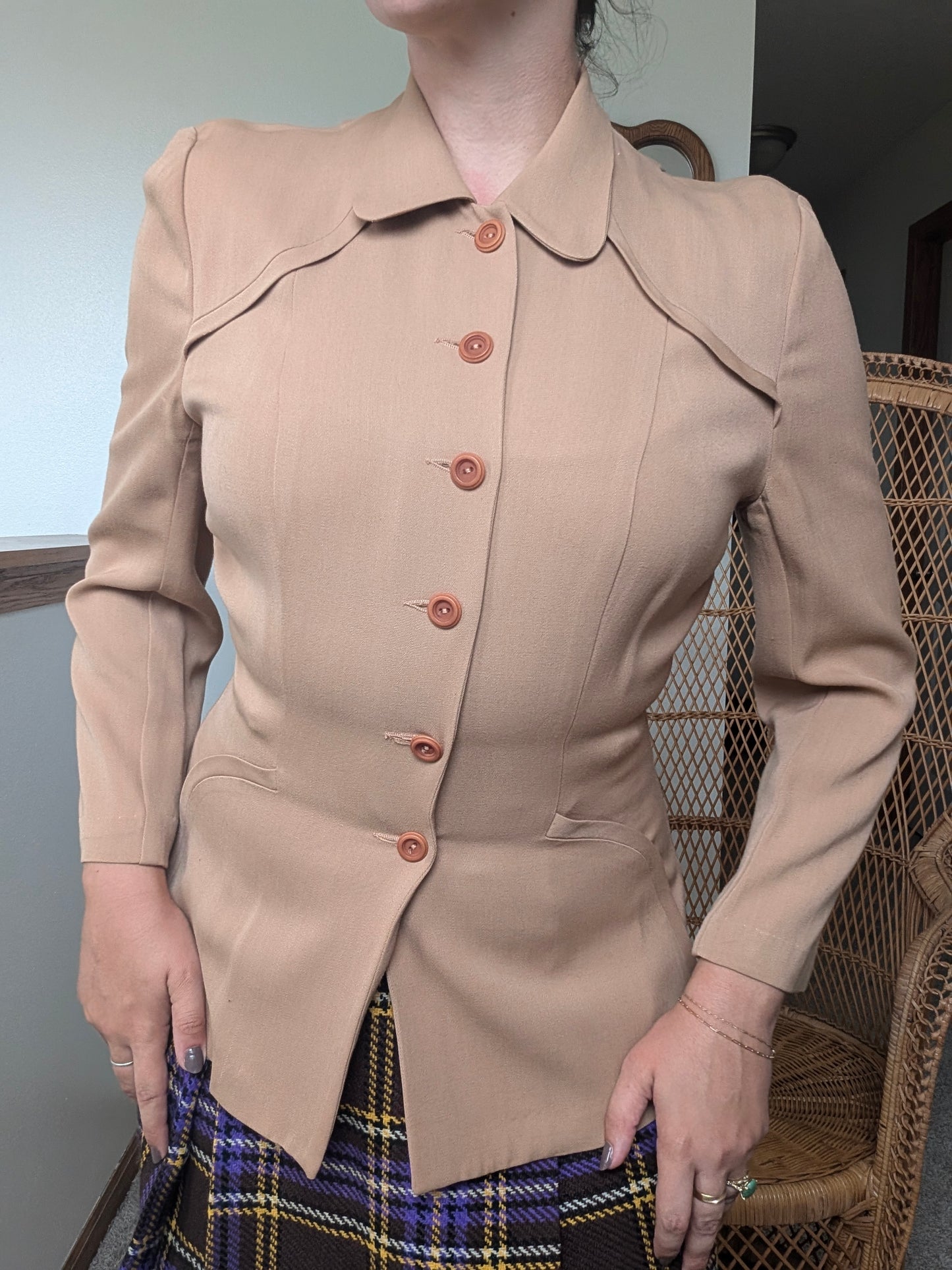 1940s tailored camel blazer