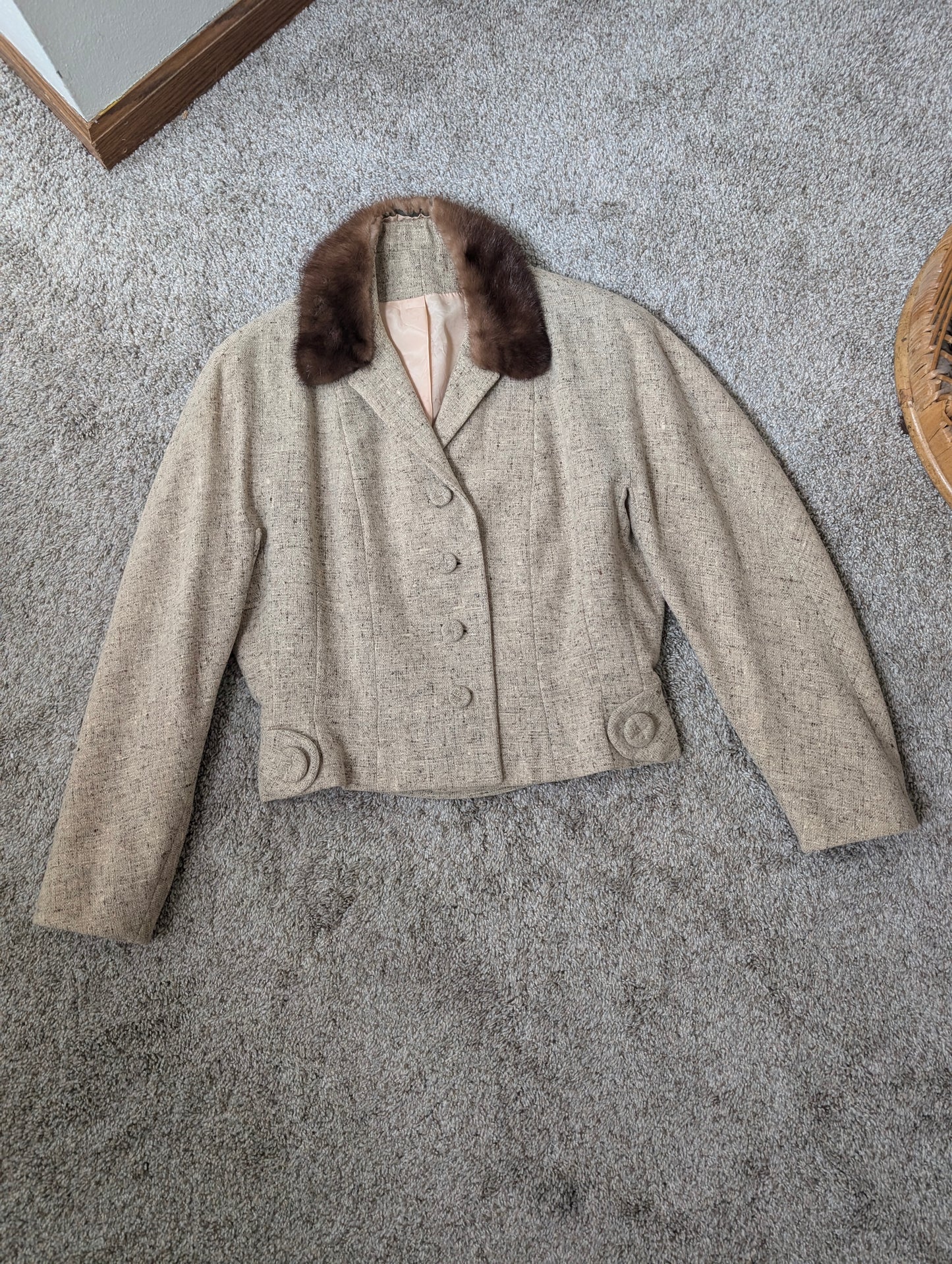 1950s wool blazer with fur collar