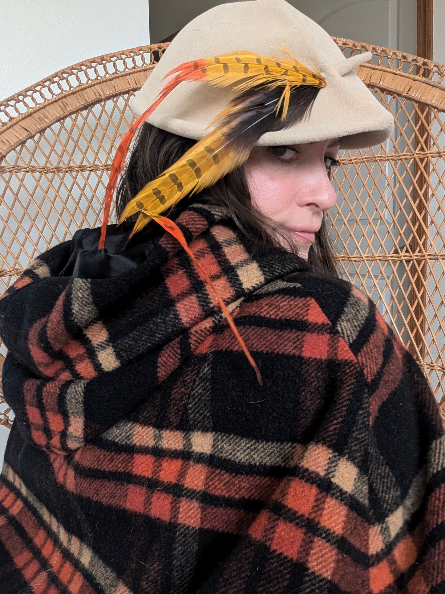 1940s teardrop feather hat