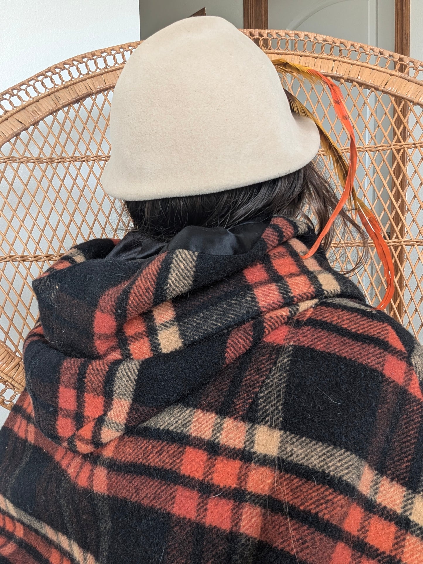 1940s teardrop feather hat