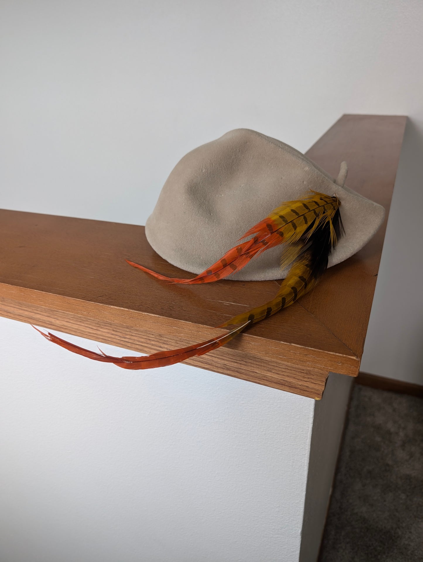 1940s teardrop feather hat