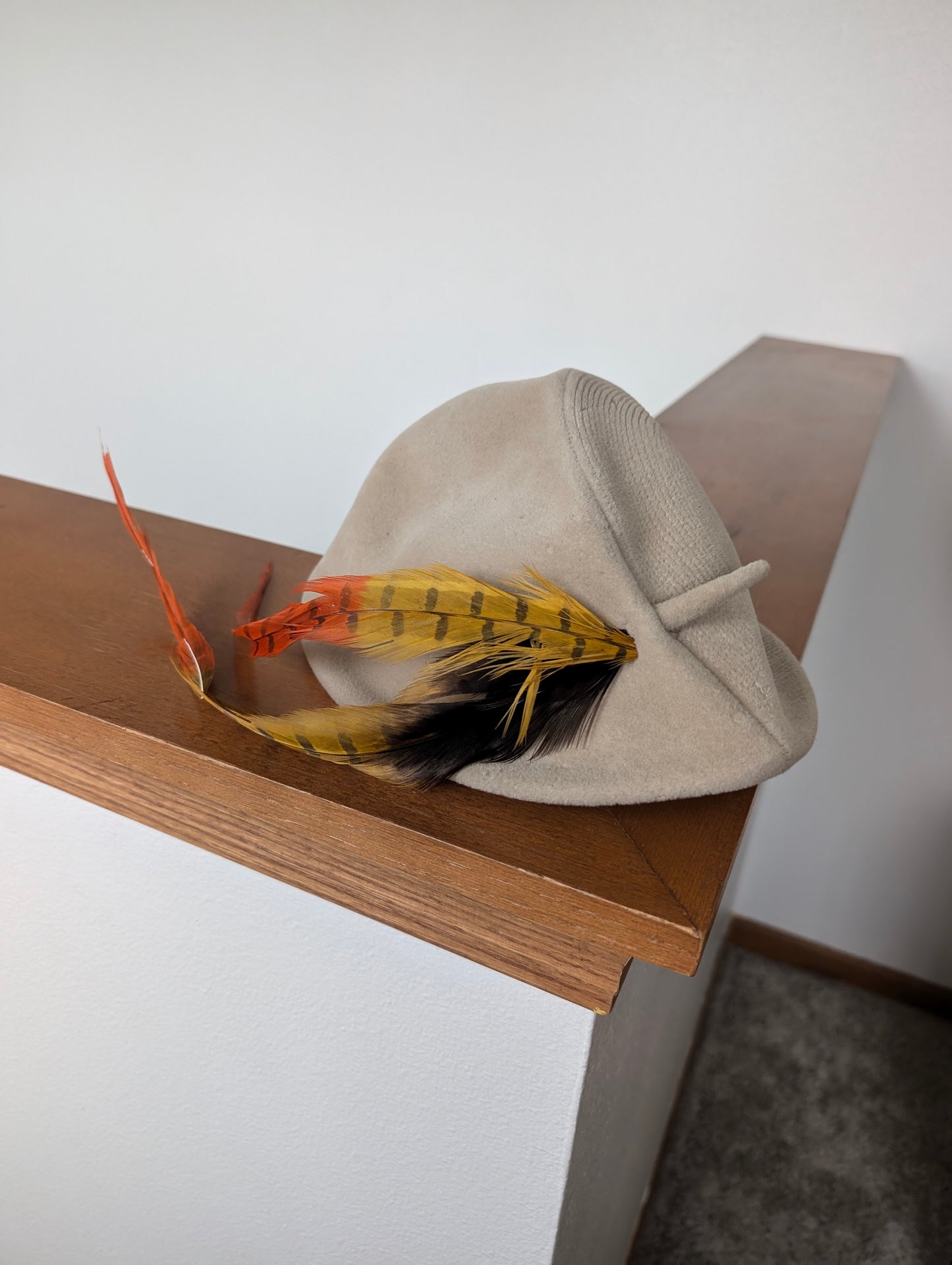 1940s teardrop feather hat