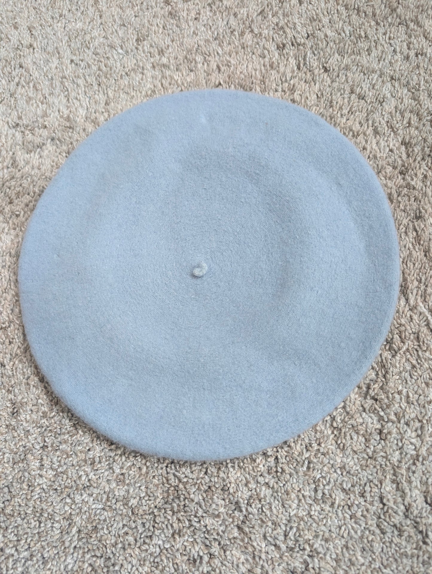 1970s baby blue wool beret