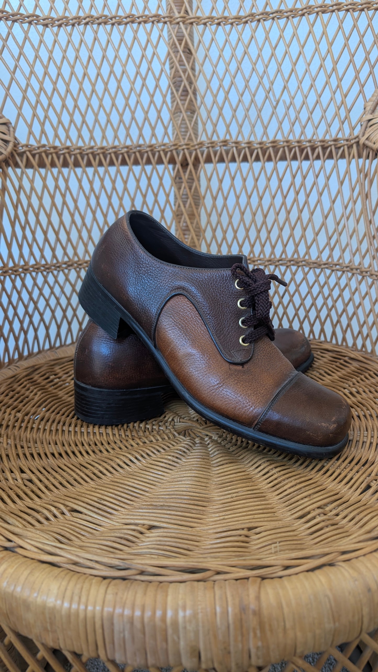 1970s brown leather shoes