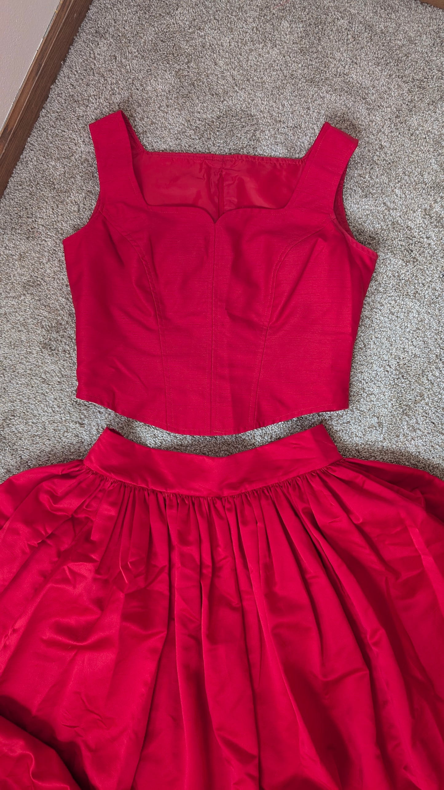 1980s red set