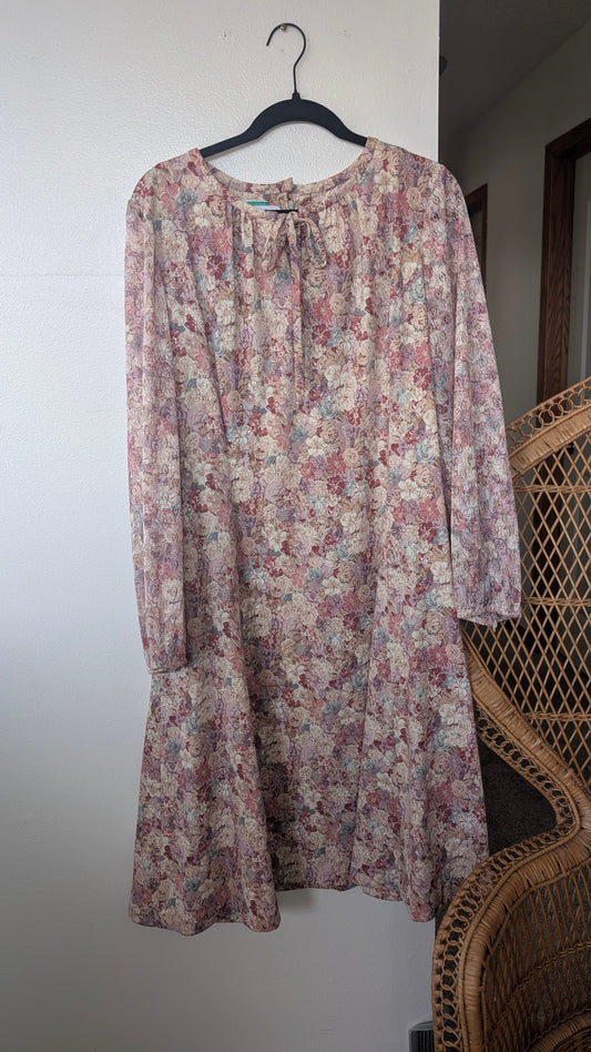 1960s plus size floral dress