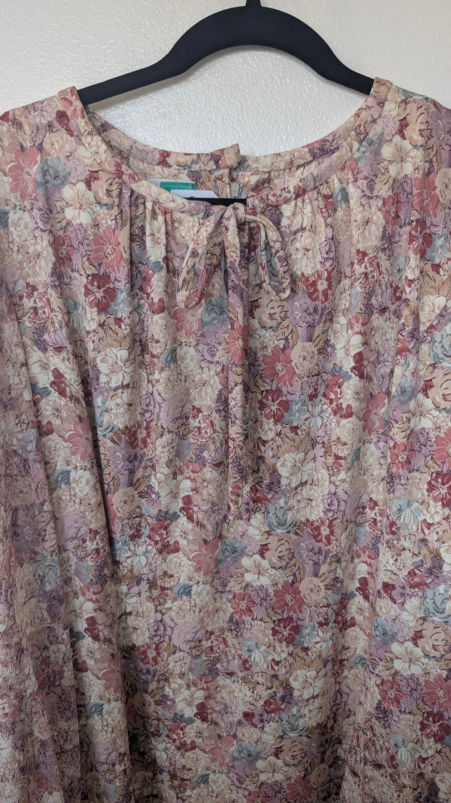 1960s plus size floral dress