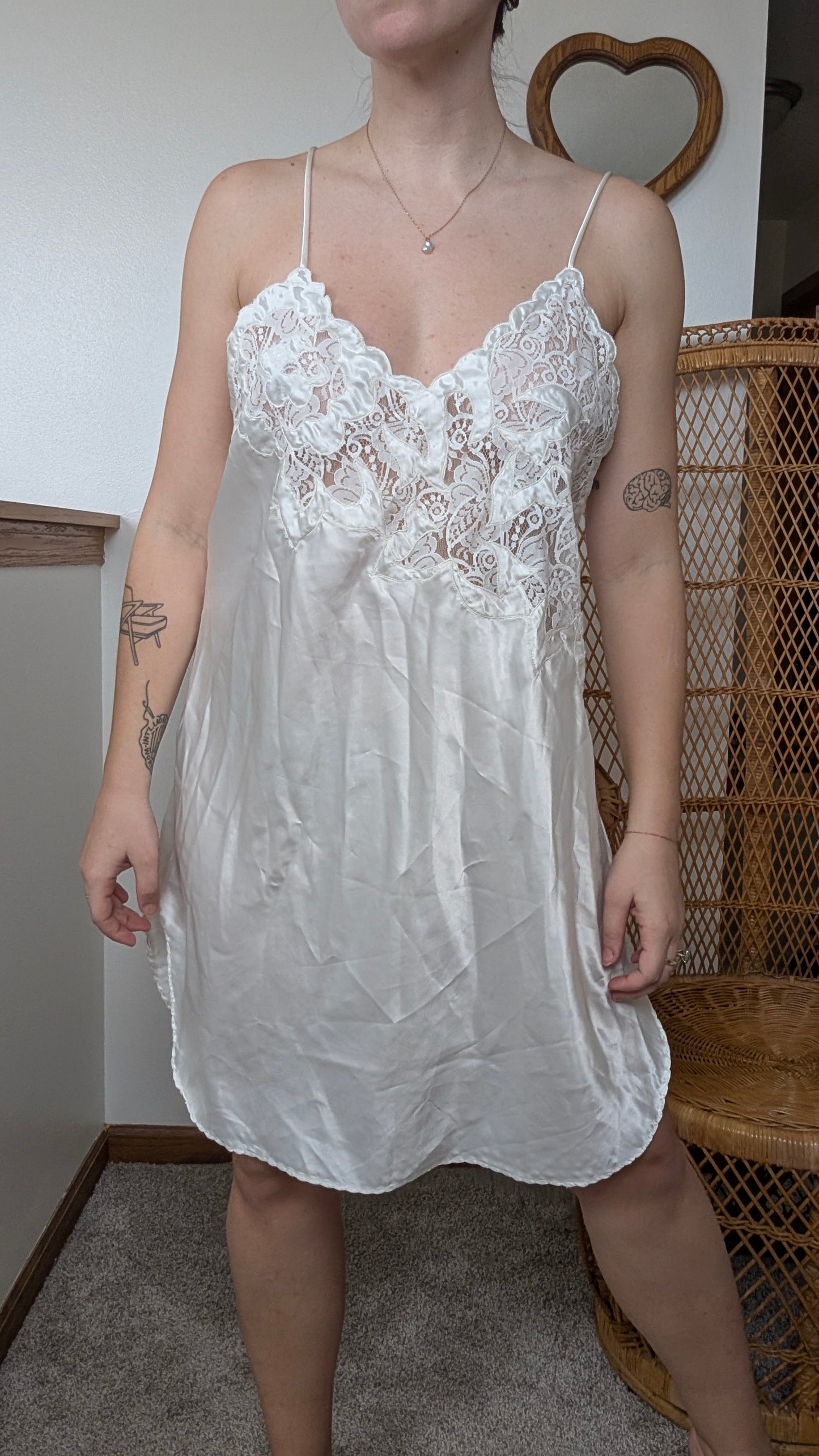 1980s plus size lace slip