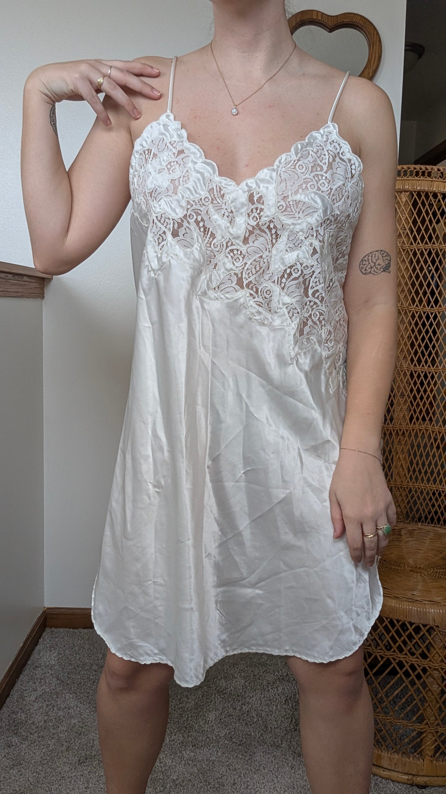 1980s plus size lace slip