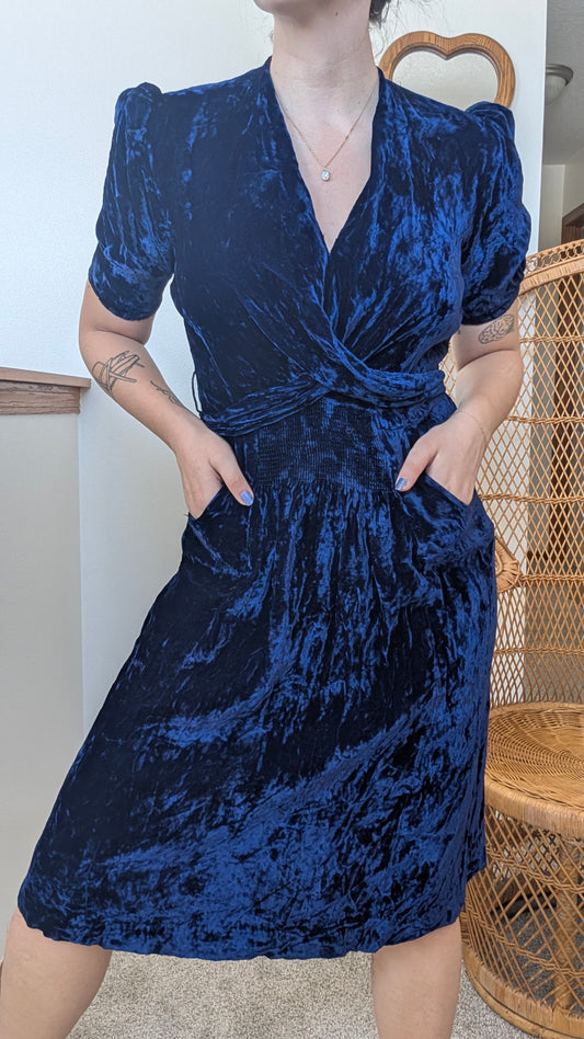 1930s velvet dress