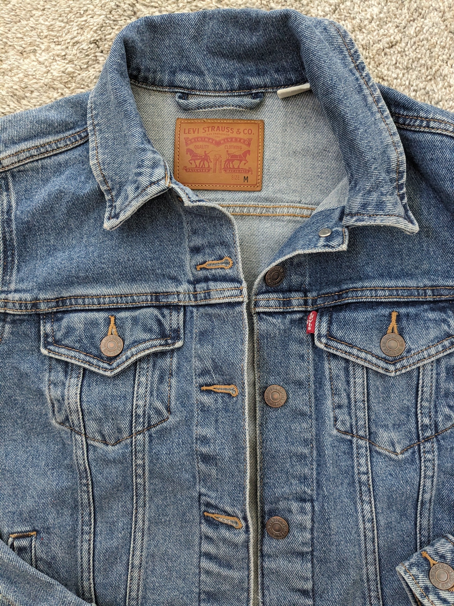 Modern Levi's denim jacket