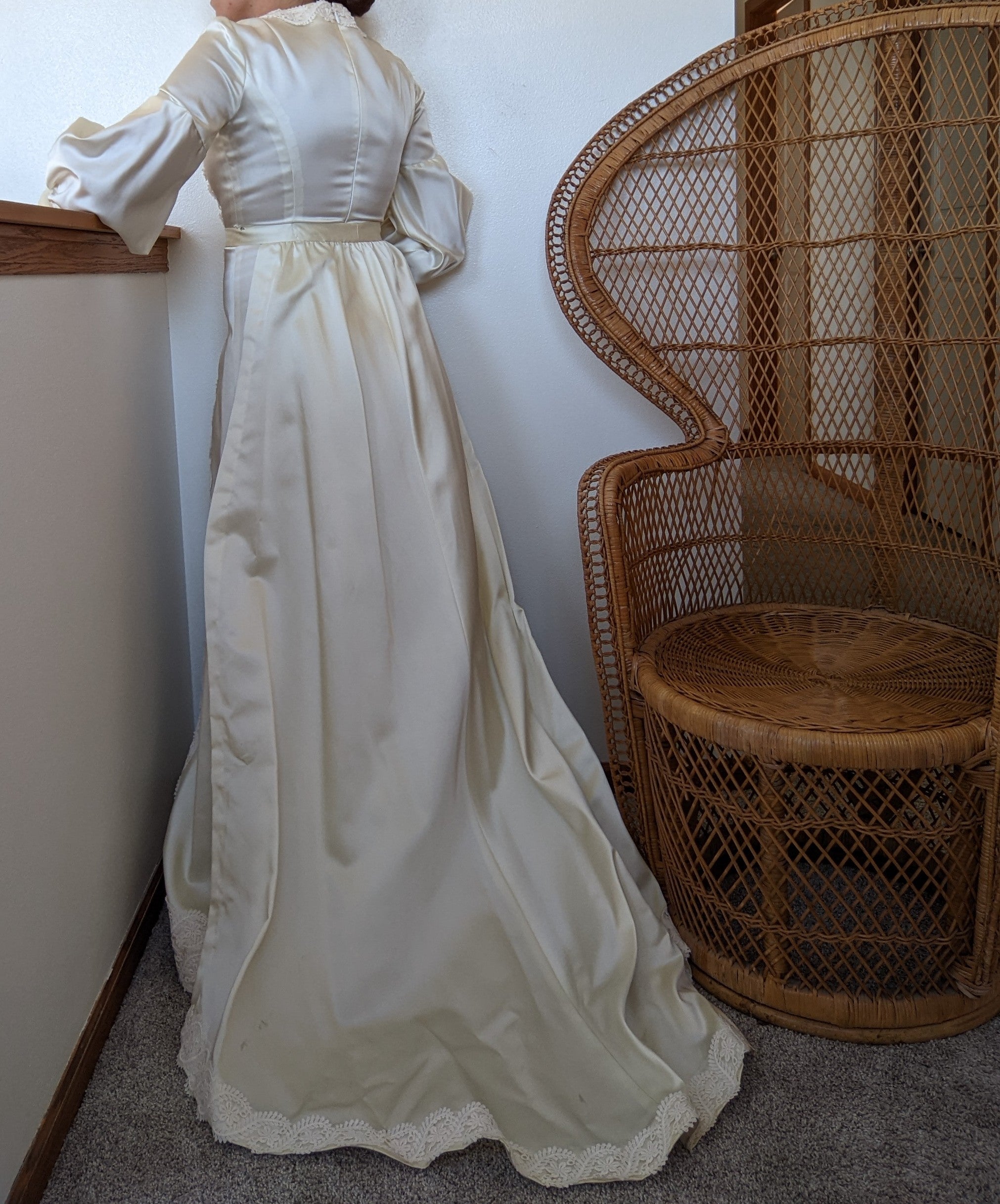 Silk vintage cheap wedding dress